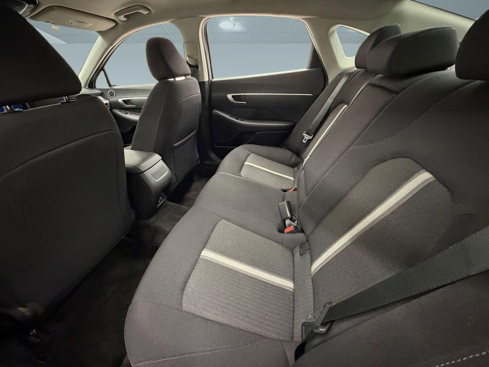 Used 2025 Hyundai Sonata SEL FWD image 19