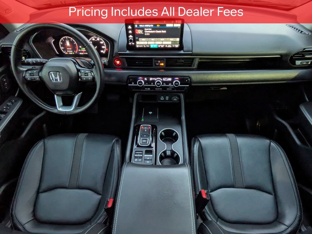 Used 2025 Honda Pilot Touring image 15