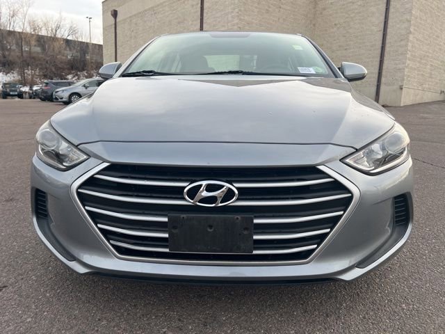Used 2017 Hyundai Elantra SE image 9