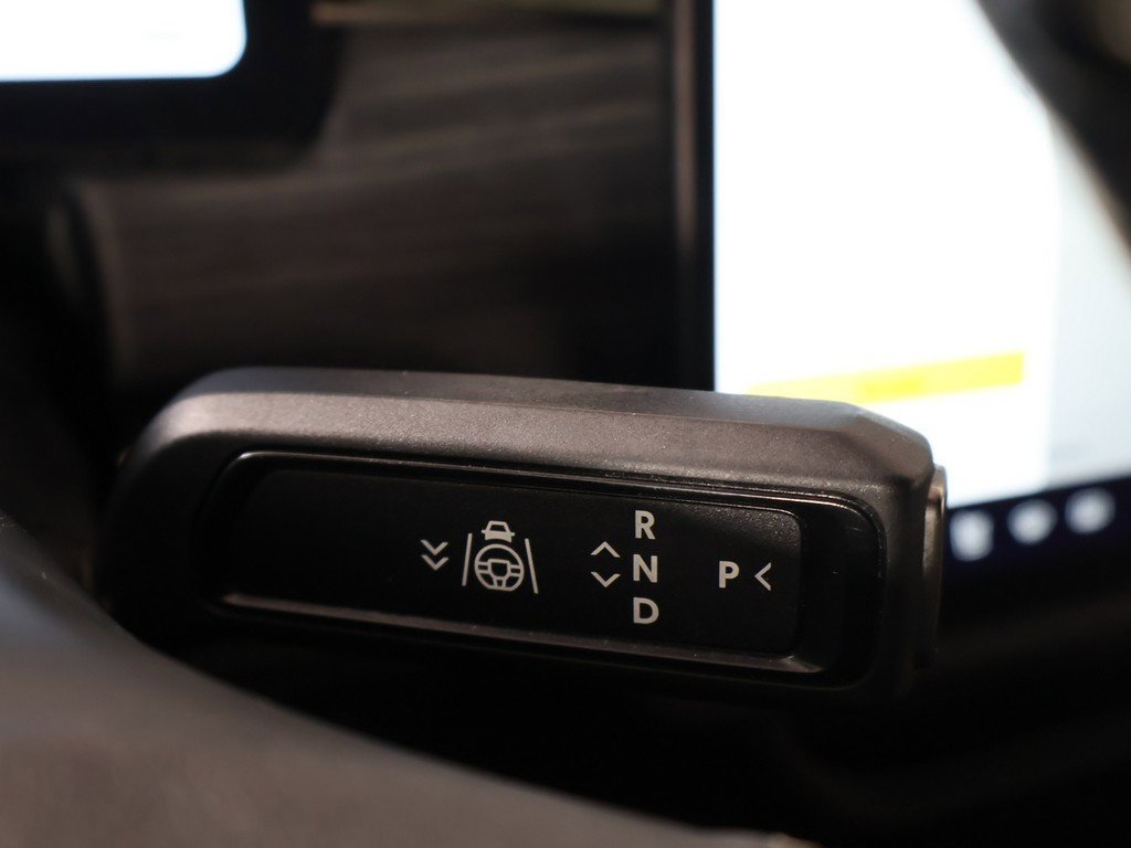 Used 2022 Rivian R1T Adventure image 39