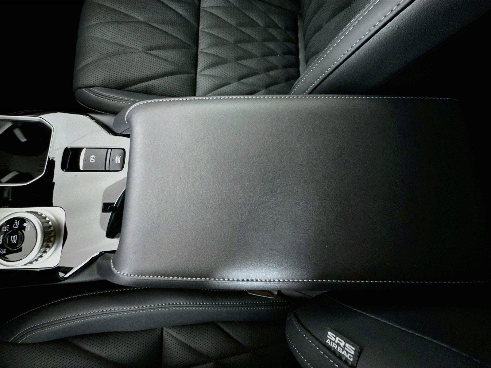 New 2026 Mitsubishi Outlander SEL FWD image 15
