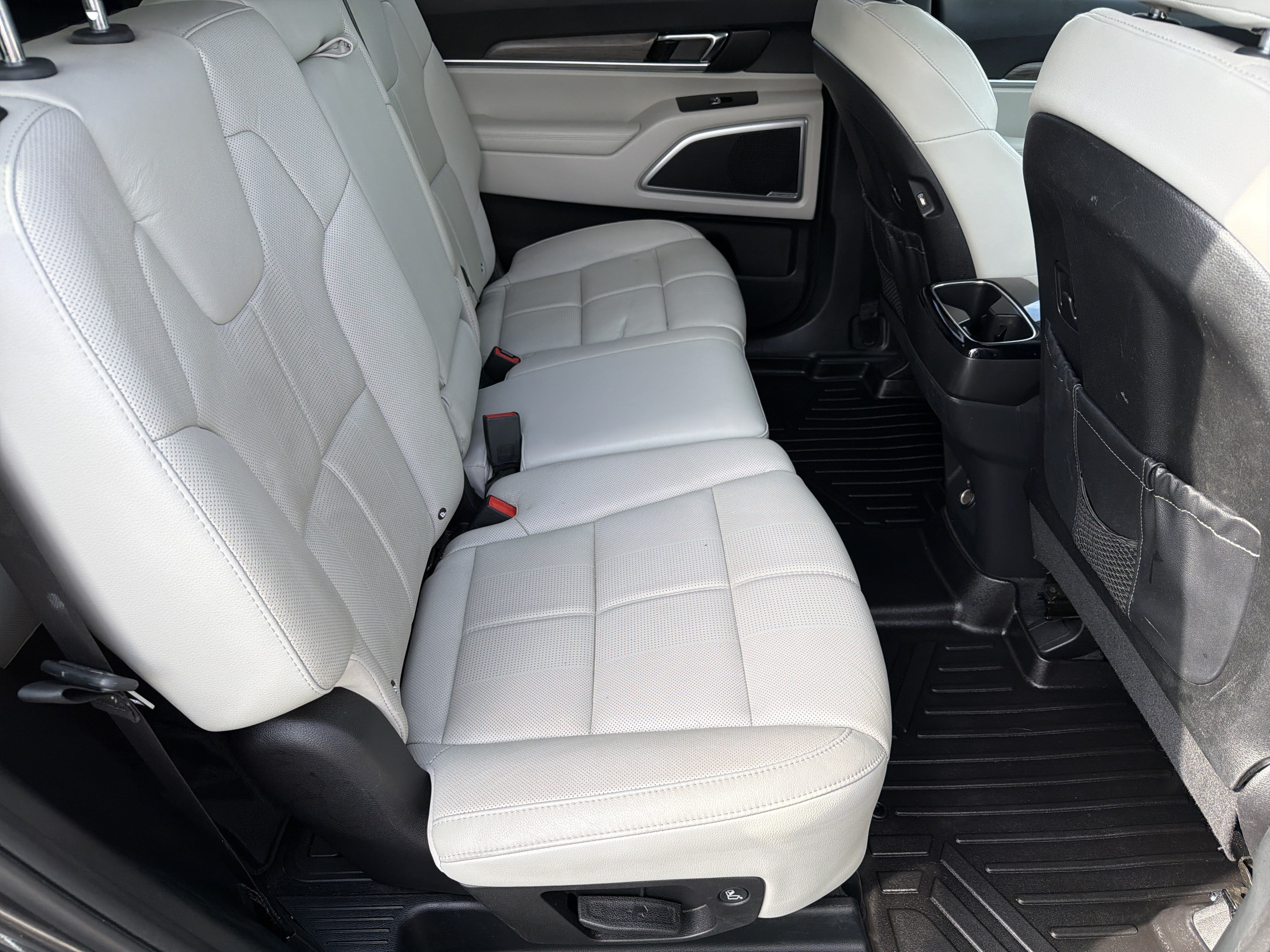 Used 2020 Kia Telluride EX FWD image 16