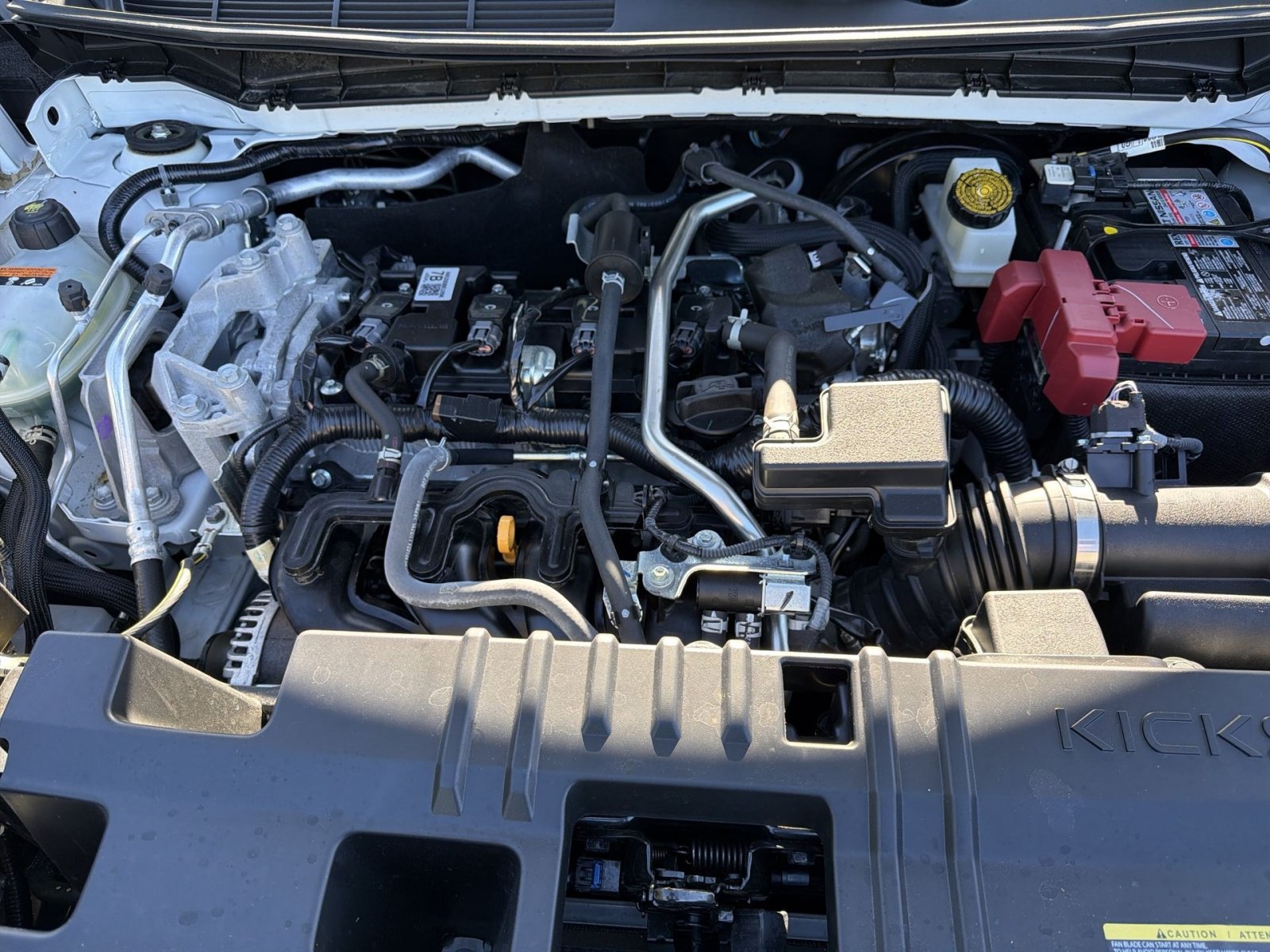 Used 2025 Nissan Kicks SV AWD/4WD image 28