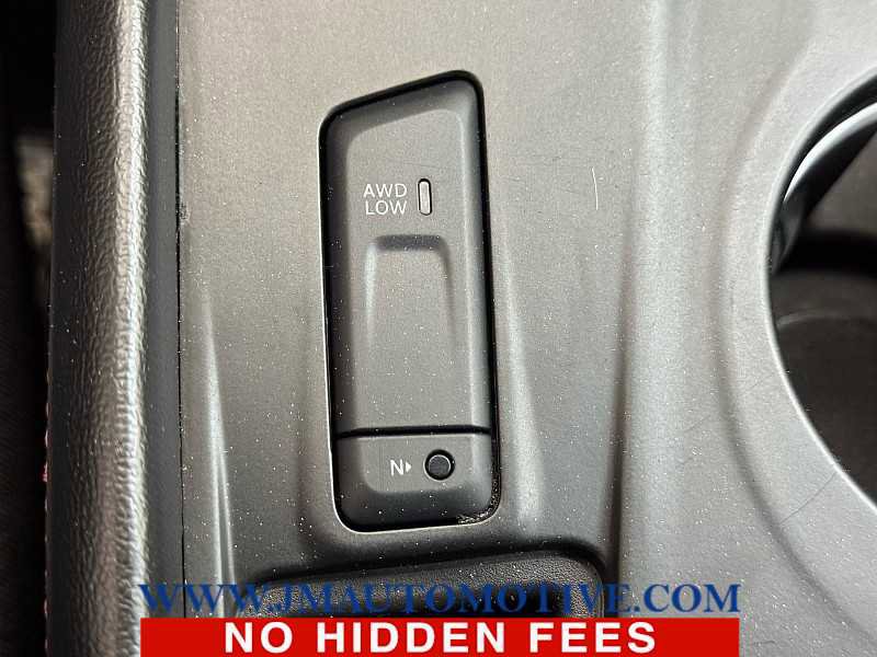 Used 2022 Dodge Durango R/T w/ Trailer Tow Group IV image 35