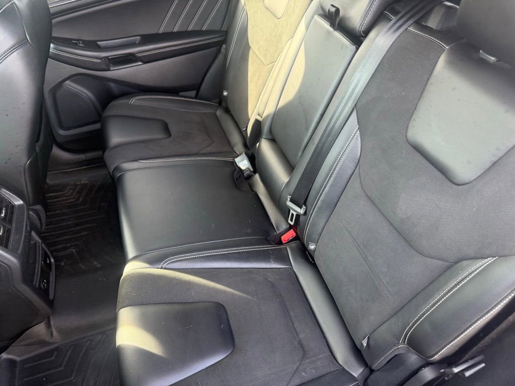 Used 2019 Ford Explorer Limited w/ Class III Trailer Tow Package image 31