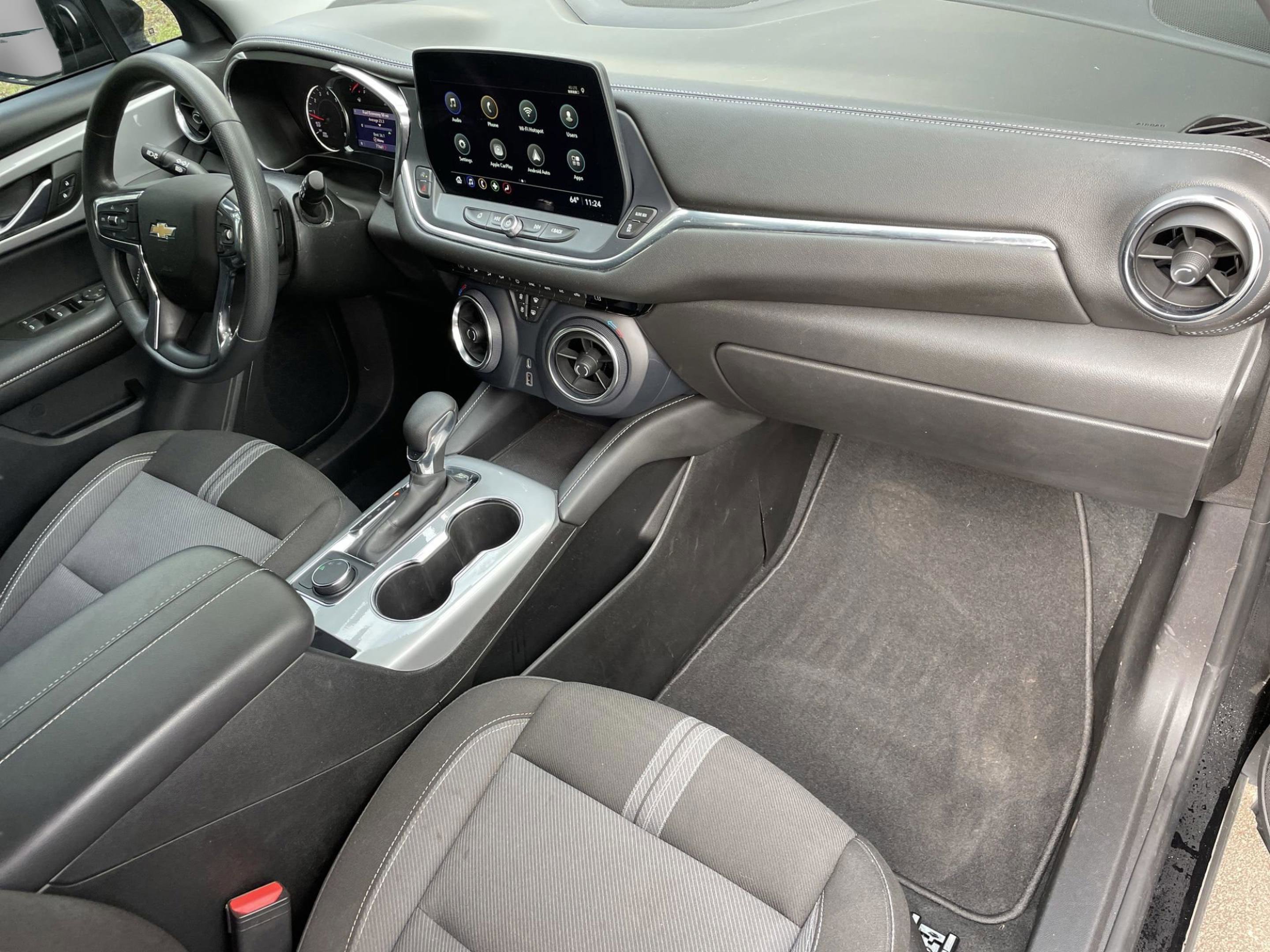 Used 2023 Chevrolet Blazer LT image 11