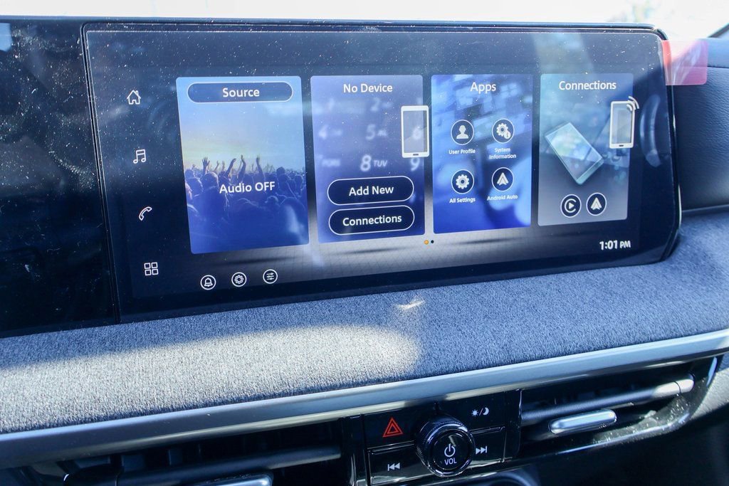 New 2026 Nissan Kicks S image 3