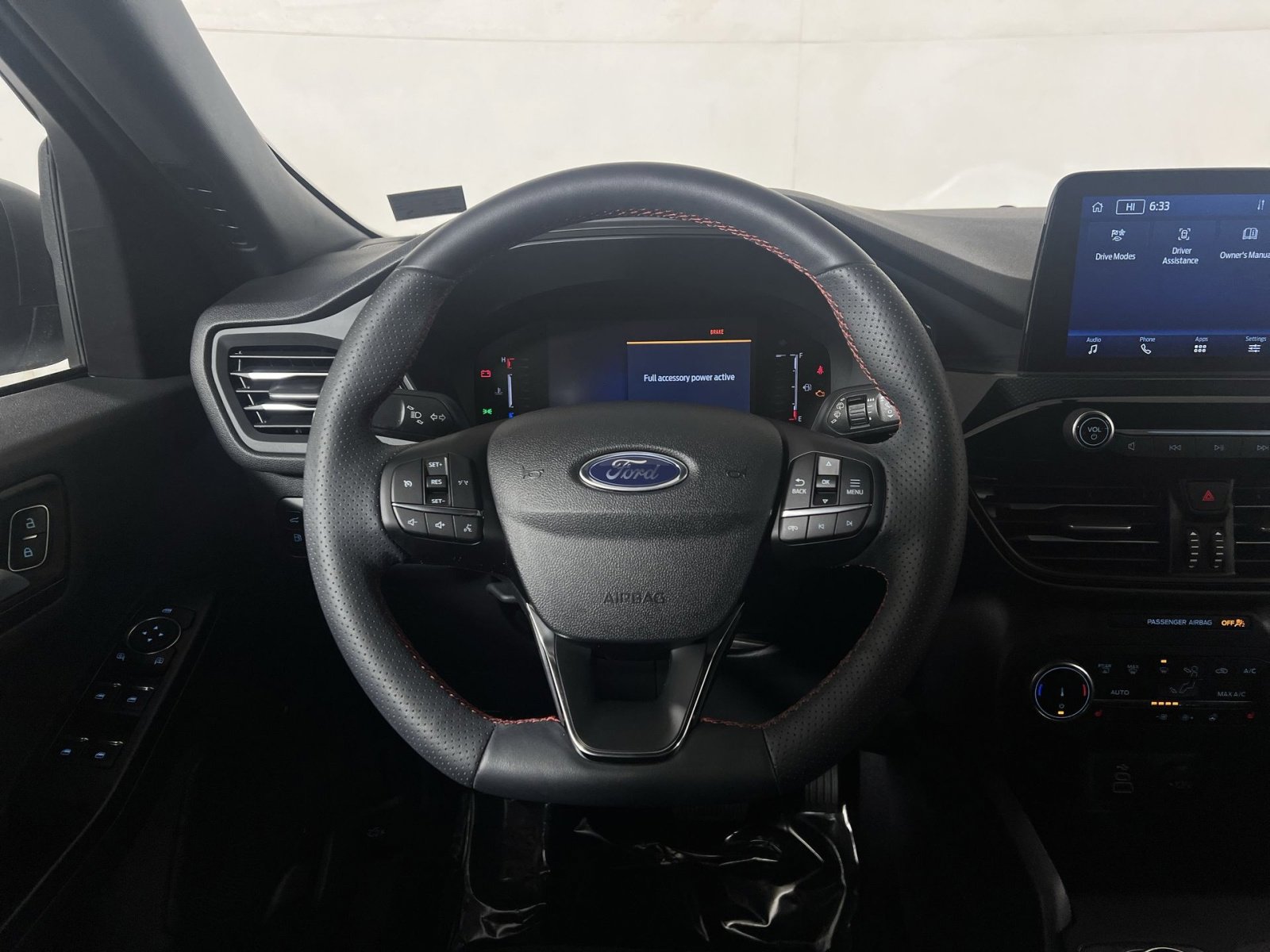 Used 2025 Ford Escape ST-Line w/ Equipment Group 301A image 16