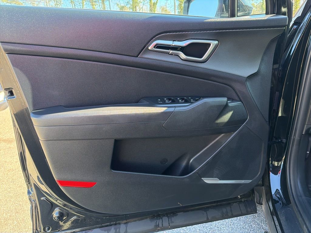 Certified 2024 Kia Sportage LX image 13