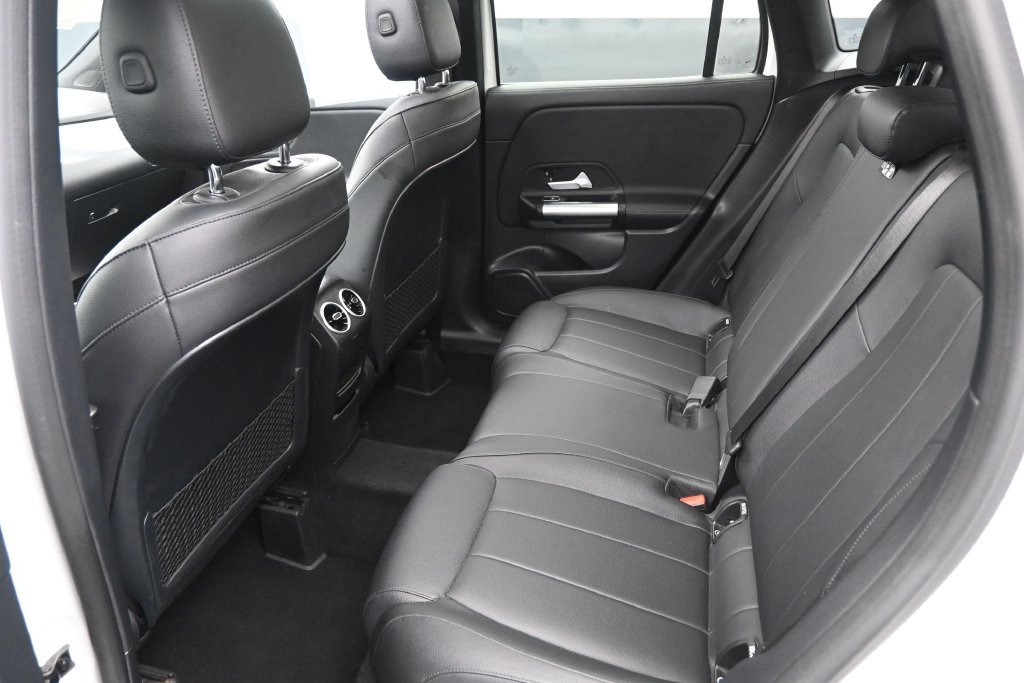 Used 2021 Mercedes-Benz GLA 250 4MATIC image 27