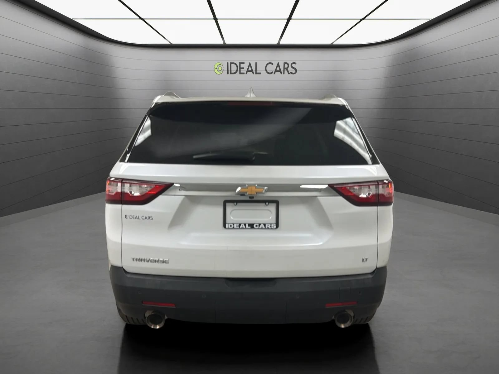 Used 2018 Chevrolet Traverse LT FWD image 6