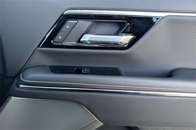 New 2025 GMC Sierra EV Denali image 19