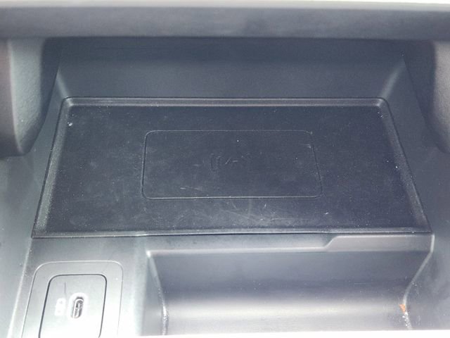 Certified 2025 Land Rover Range Rover Evoque S image 21