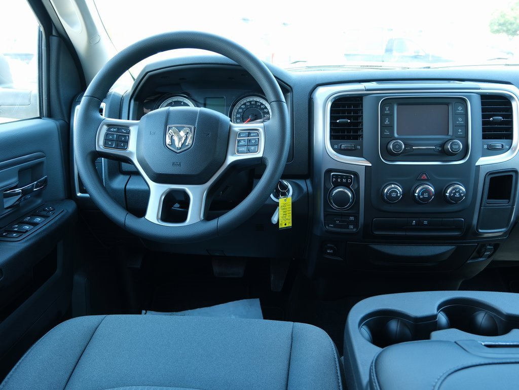 Used 2023 RAM 1500 Classic SLT image 26