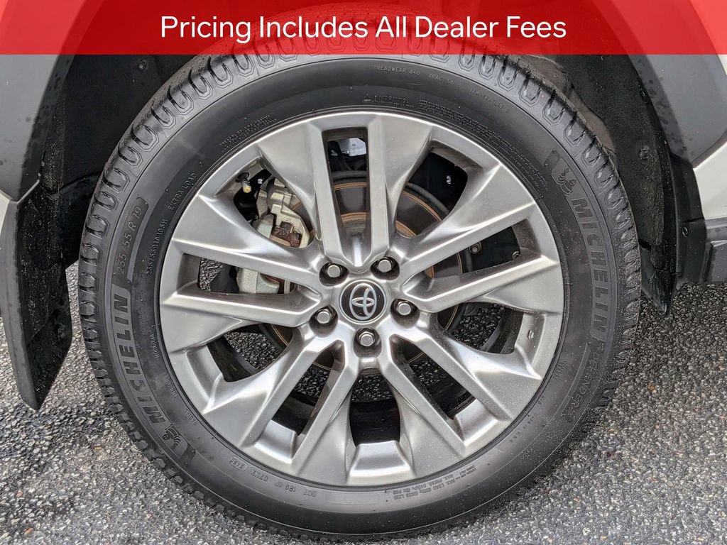 Used 2024 Toyota RAV4 XLE Premium FWD image 12