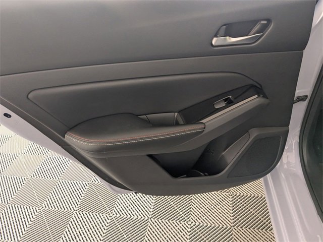 Used 2023 Nissan Altima 2.5 SR w/ SR Premium Package image 28