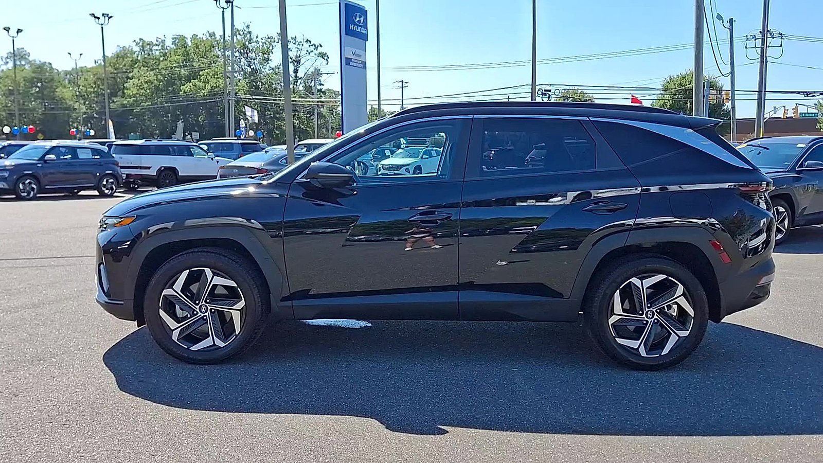 Certified 2022 Hyundai Tucson SEL w/ Convenience + Premium Package image 5