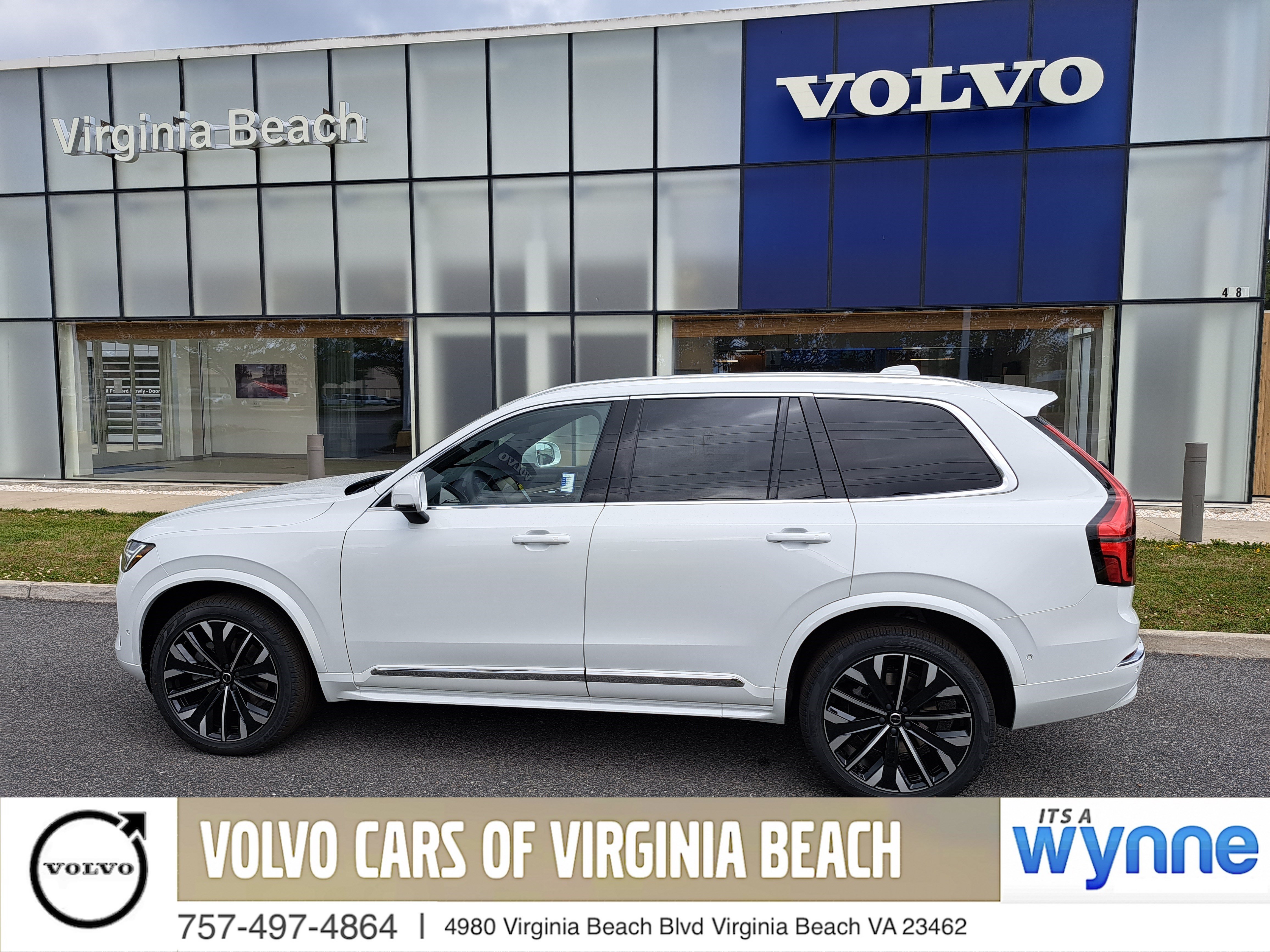 New 2026 Volvo XC90 B6 Plus AWD/4WD image 1