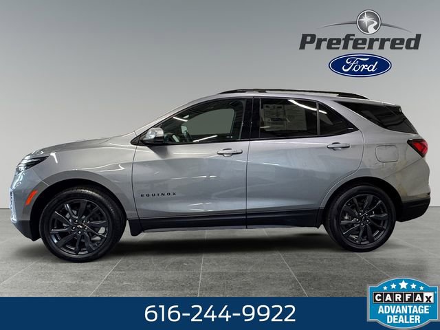 Used 2023 Chevrolet Equinox RS w/ RS Leather Package image 9