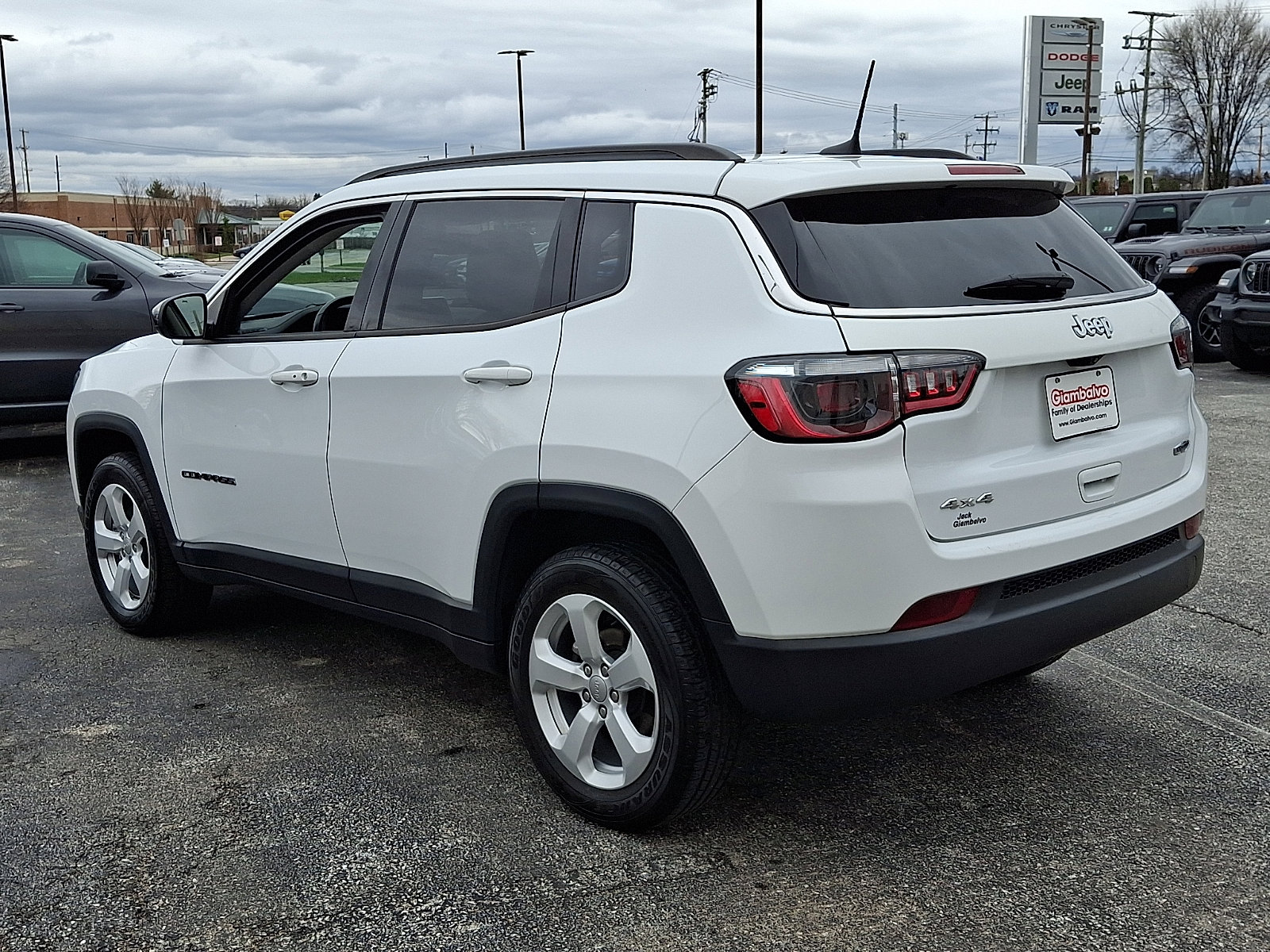 Used 2022 Jeep Compass Latitude w/ Sun and Sound Group image 6