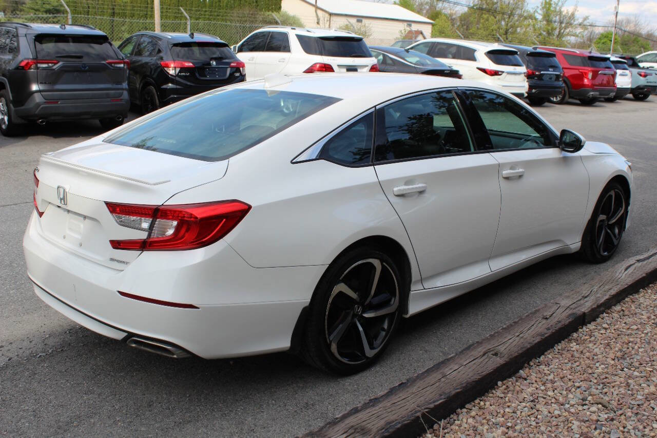 Used 2019 Honda Accord Sport image 6