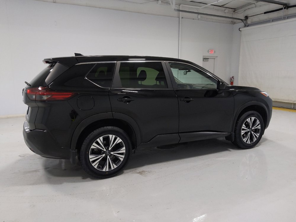 Used 2023 Nissan Rogue SV image 10