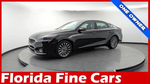 Used 2019 Kia Cadenza Premium image 1