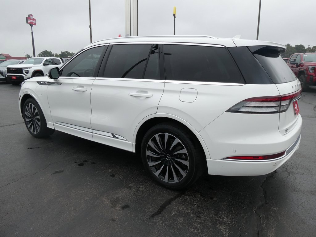 Used 2023 Lincoln Aviator Black Label Grand Touring w/ Class IV Trailer Tow Package image 7