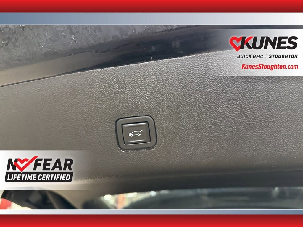 Used 2021 Chevrolet Traverse Premier w/ Redline Edition image 43