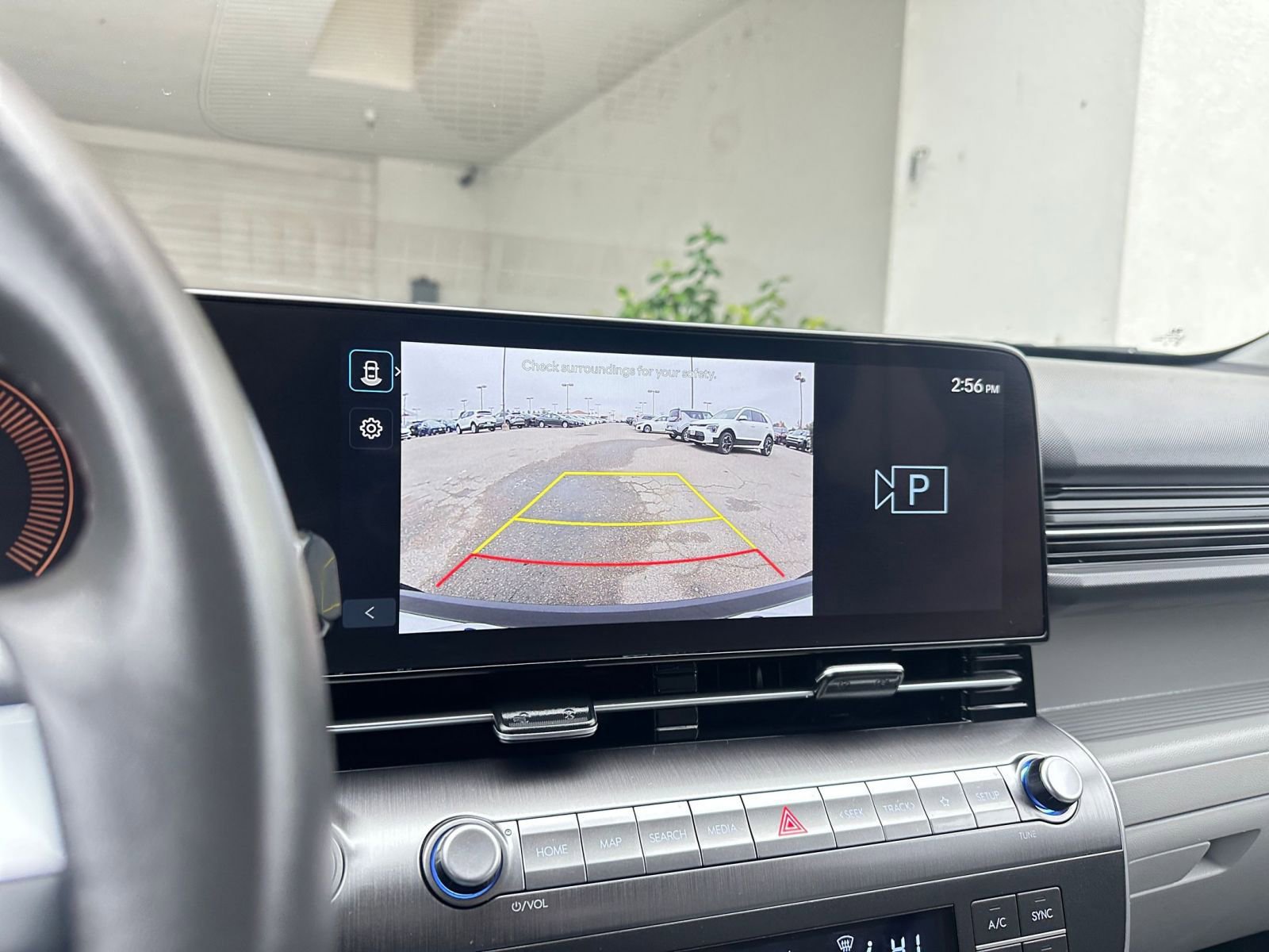 Used 2025 Hyundai Kona SEL image 17