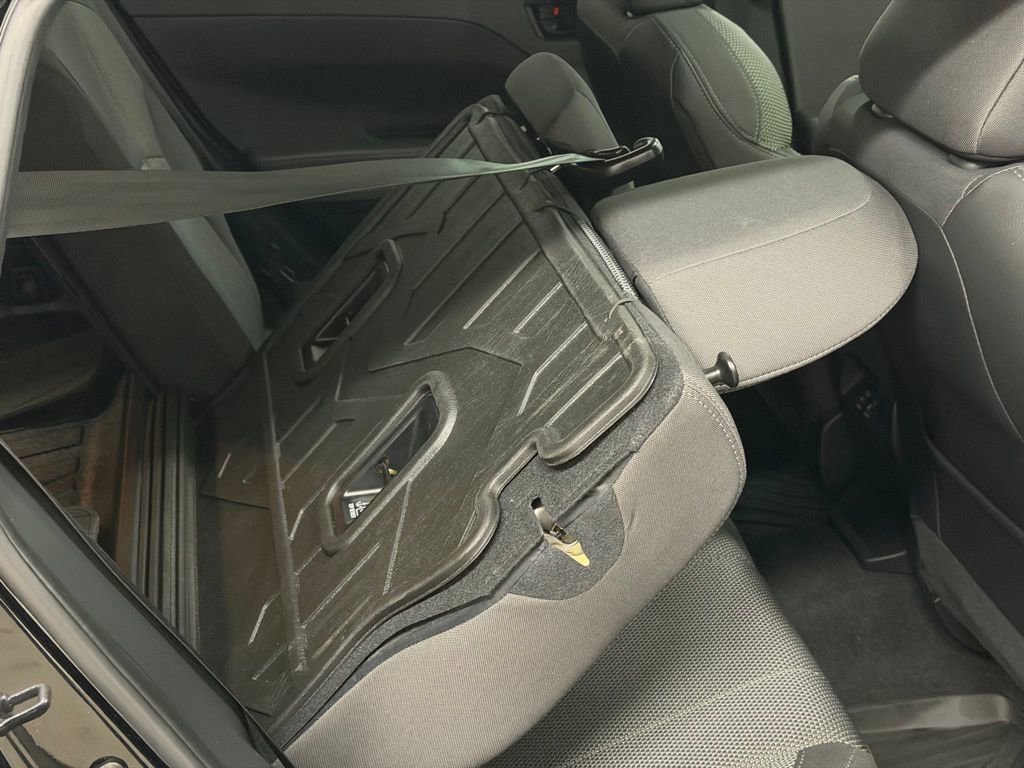 Used 2024 Subaru Crosstrek 2.0i Premium w/ Popular Package #3 image 25