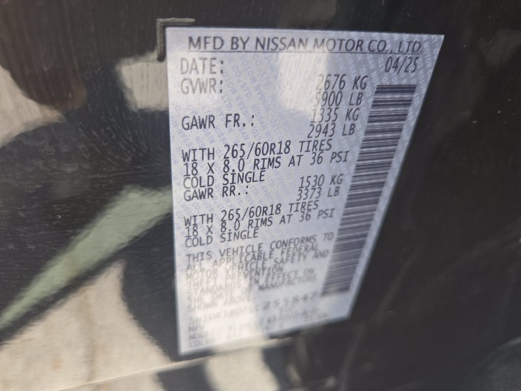 Used 2025 Nissan Pathfinder Rock Creek AWD/4WD image 13