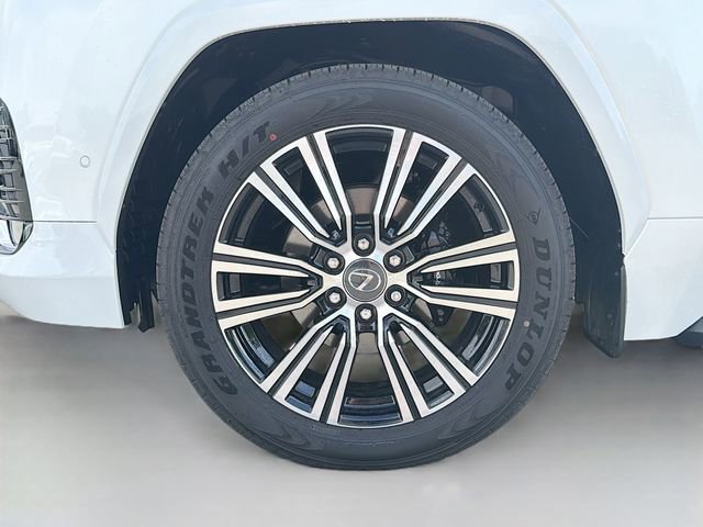 New 2026 Lexus LX 700h Luxury AWD/4WD image 43
