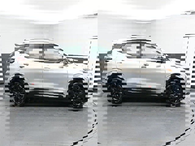 Used 2023 Chevrolet Bolt EUV Premier w/ Sun & Sound Package image 15
