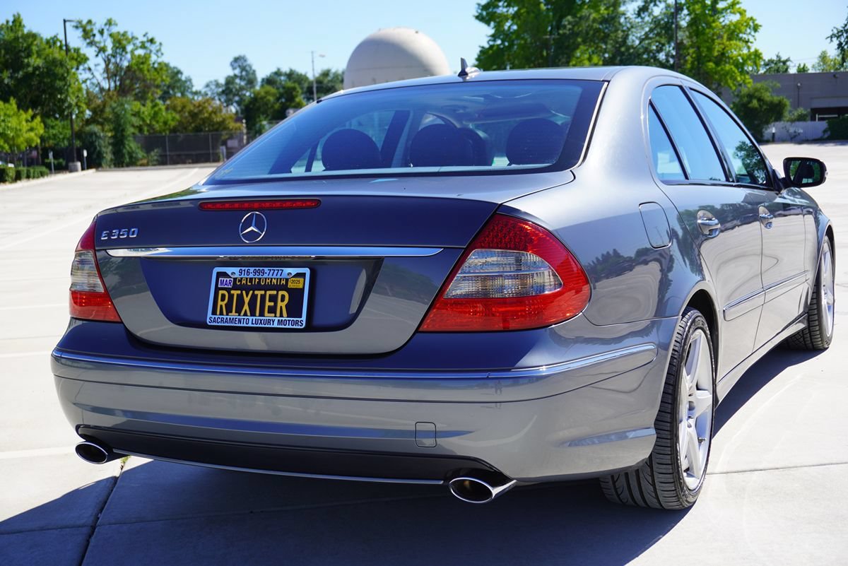 Used 2009 Mercedes-Benz E 350 Sedan image 9