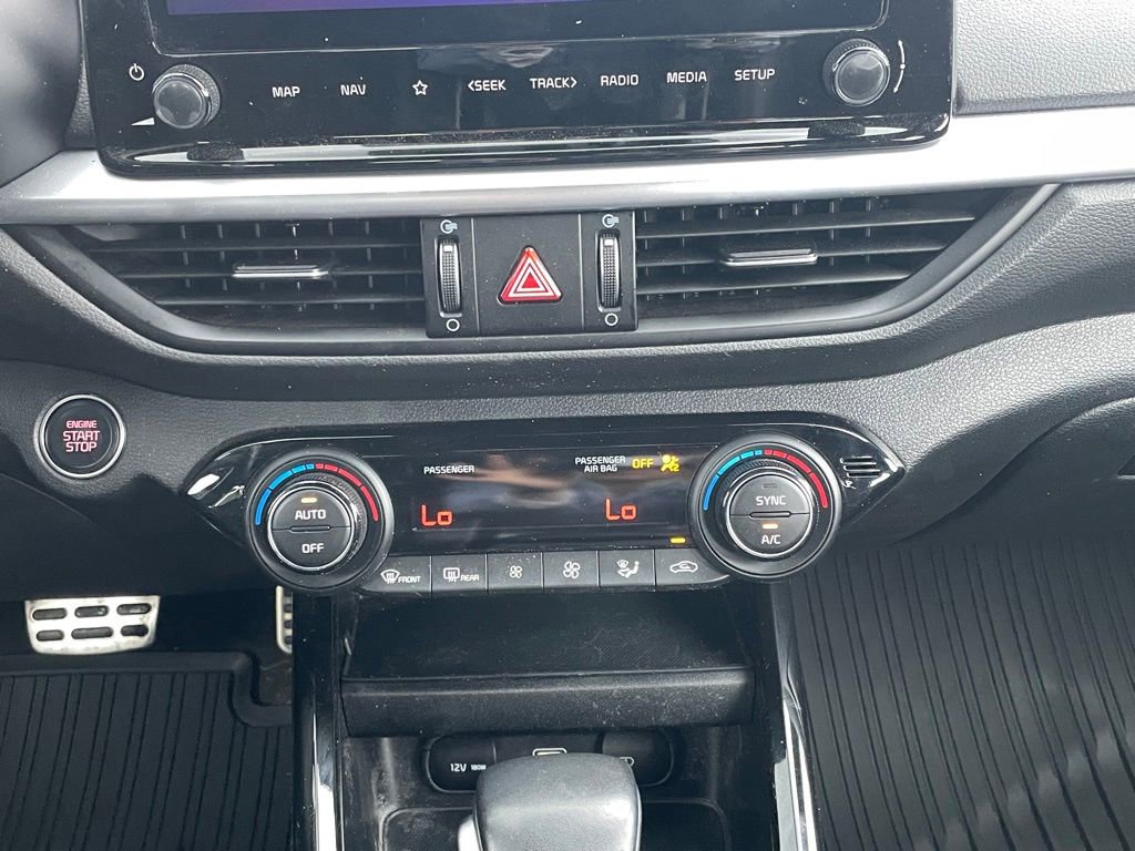 Certified 2024 Kia Forte GT-Line FWD image 18
