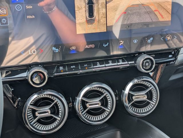 New 2026 Chevrolet Blazer EV LT FWD image 22