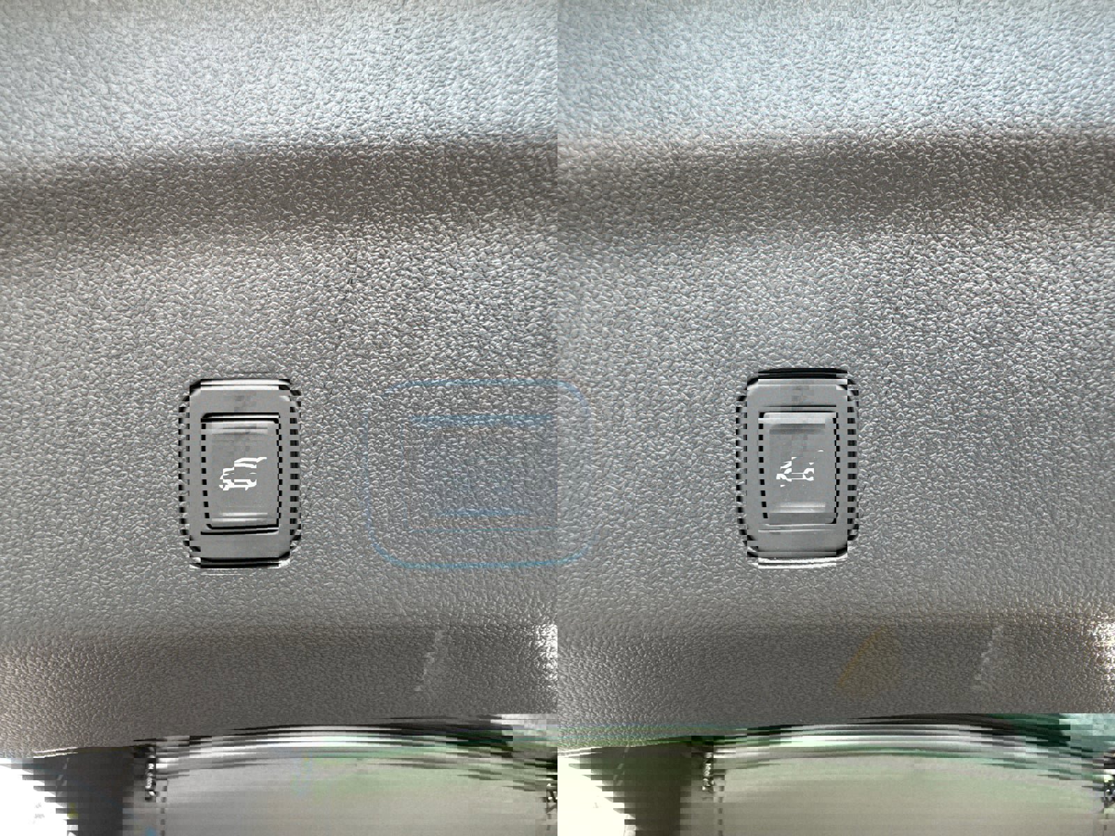 Used 2026 GMC Yukon Elevation image 16