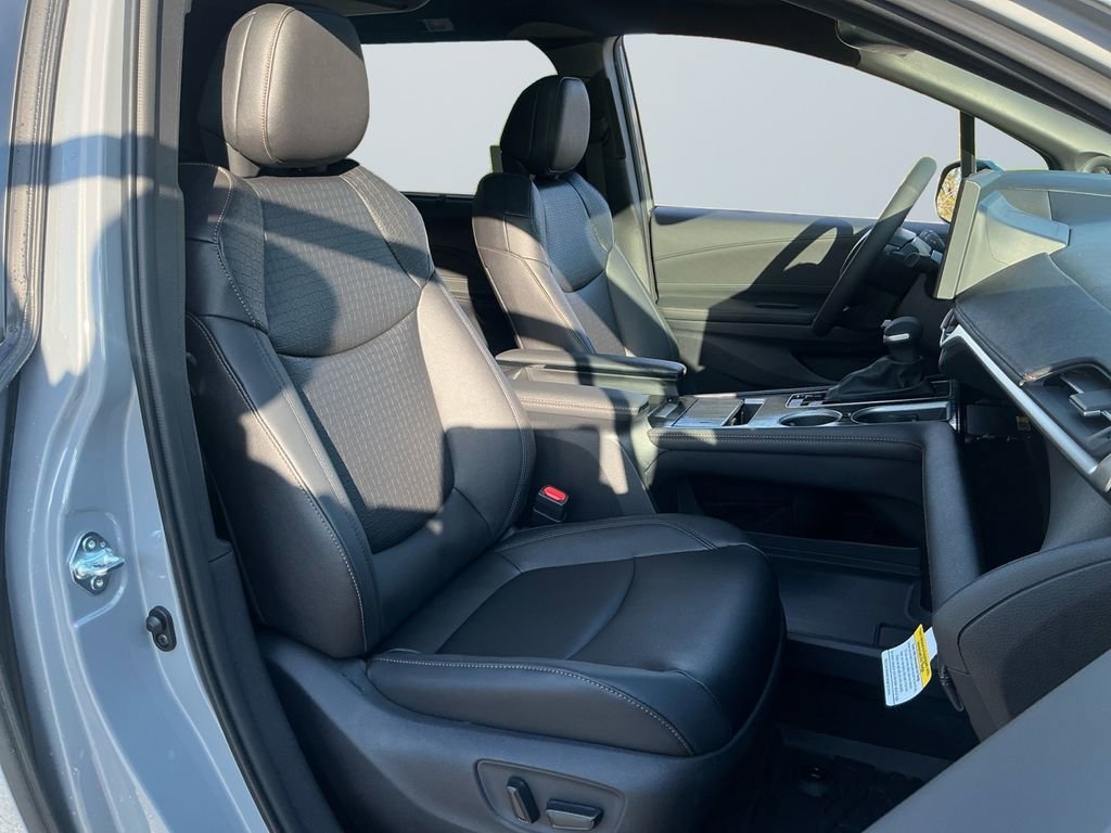 New 2026 Toyota Sienna XLE Woodland Edition image 16