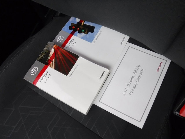 Used 2017 Toyota Tacoma TRD Sport image 45