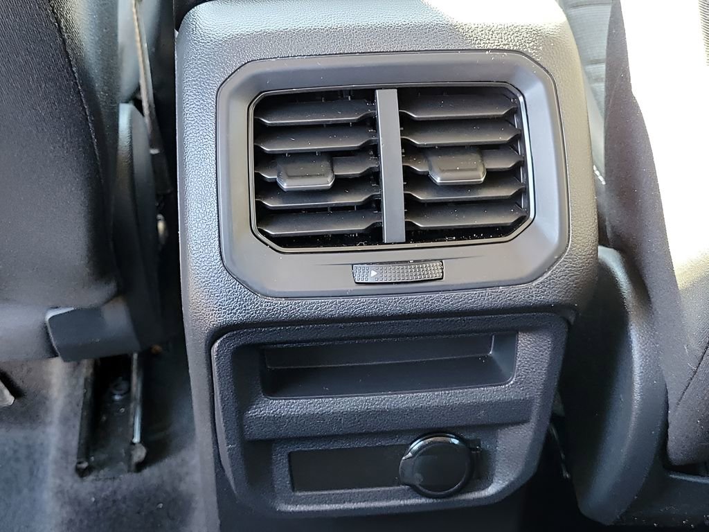 Used 2023 Volkswagen Tiguan S image 19