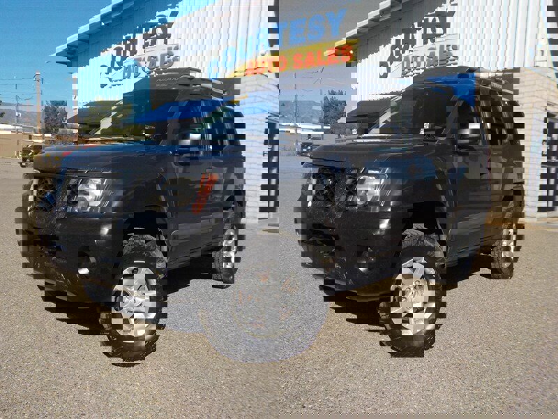 Used 2012 Nissan Xterra S image 1