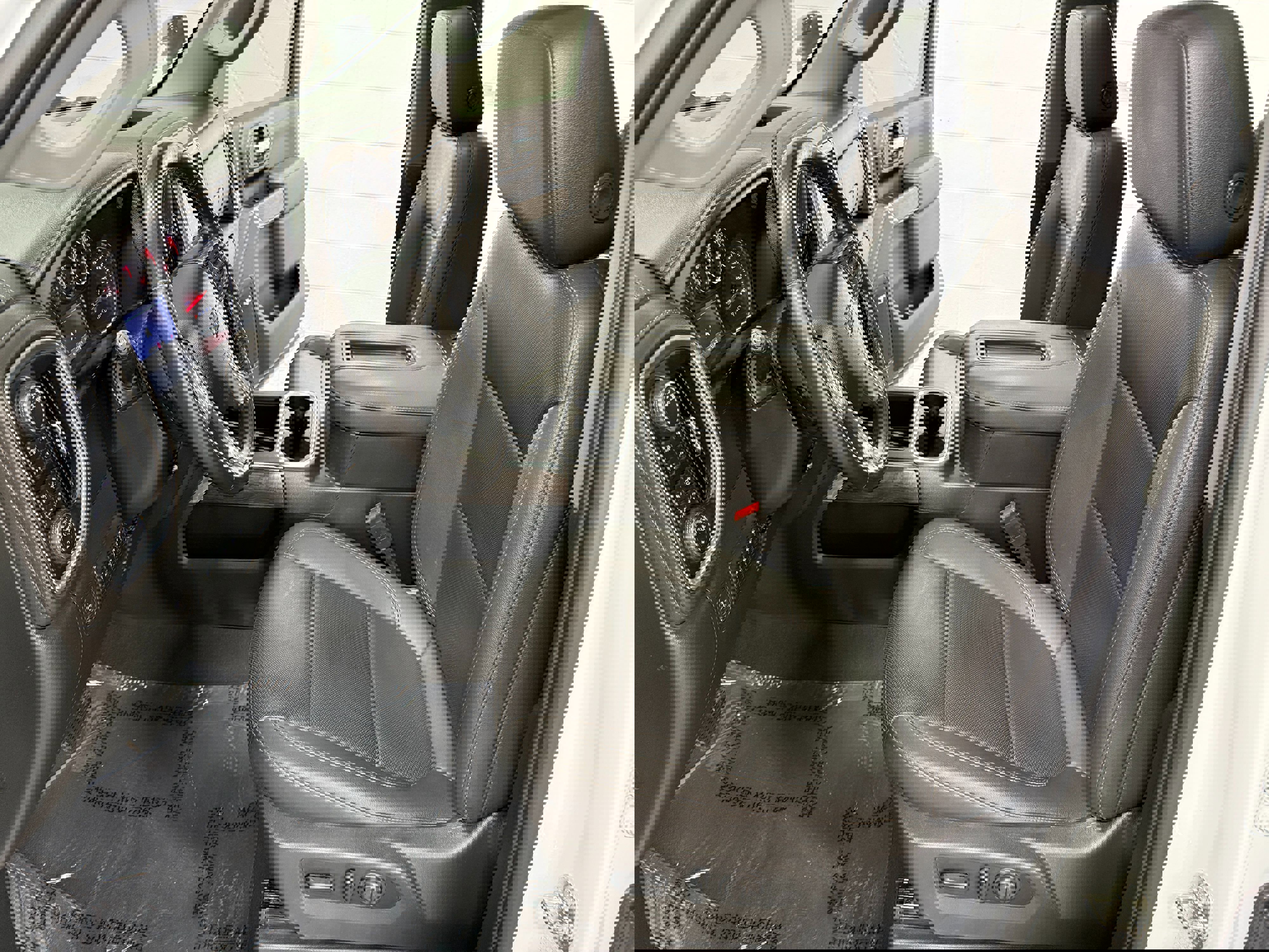 Used 2022 Chevrolet Silverado 2500 LTZ w/ LTZ Plus Package image 12