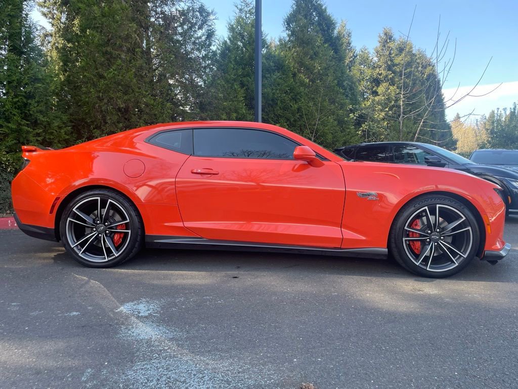 Used 2018 Chevrolet Camaro SS w/ Hot Wheels Edition image 5