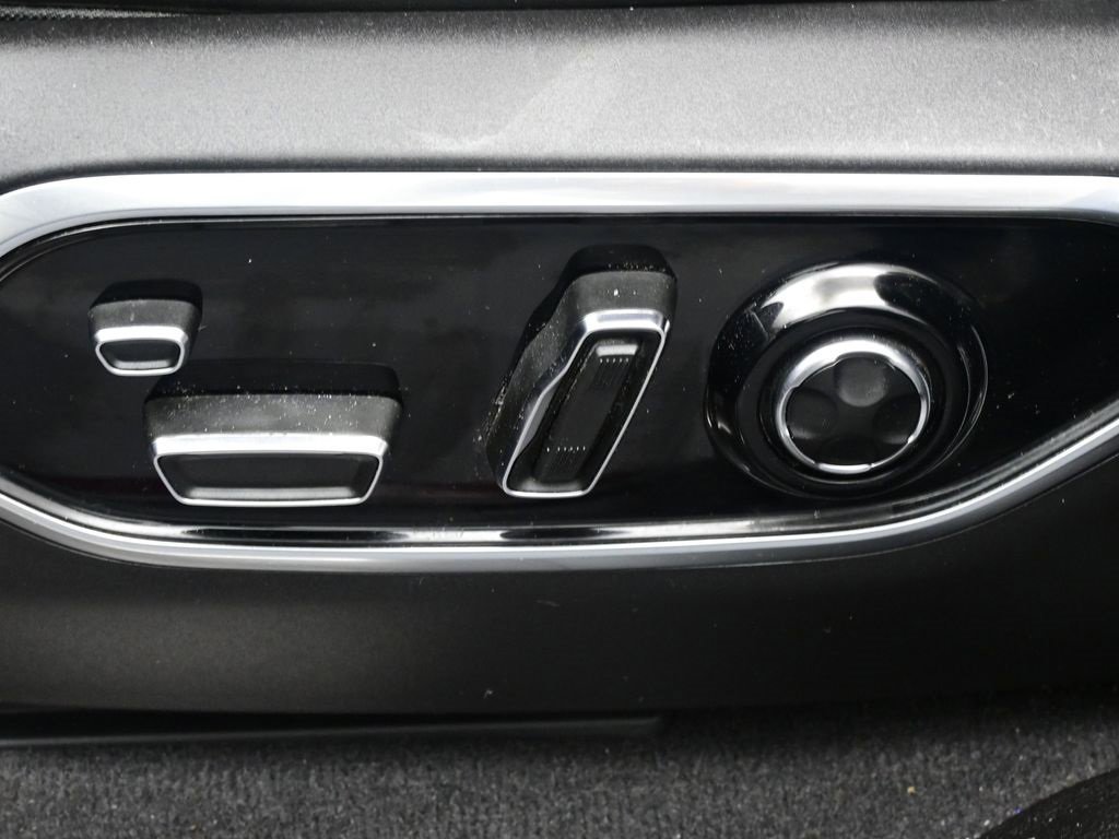 Used 2022 Jeep Grand Cherokee Summit image 18