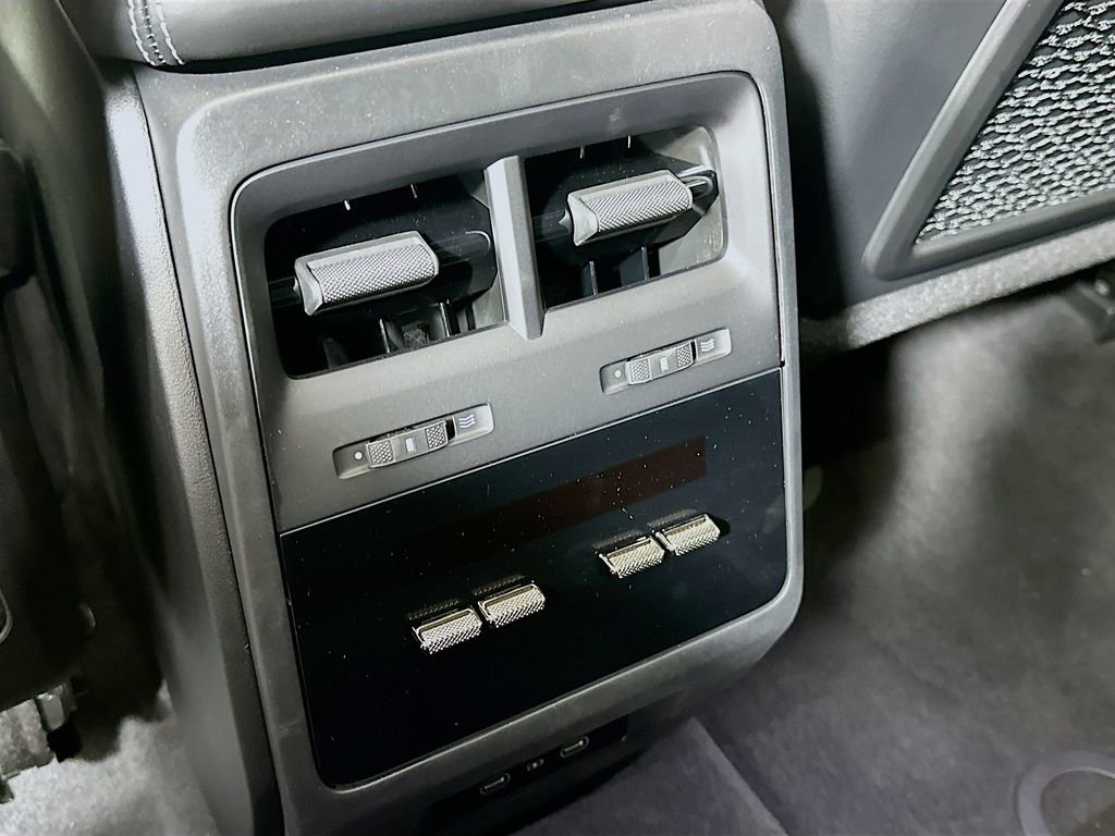 New 2024 Porsche Macan Turbo Electric image 27