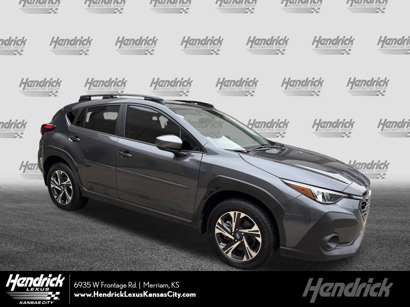 Used 2024 Subaru Crosstrek 2.0i Premium image 1