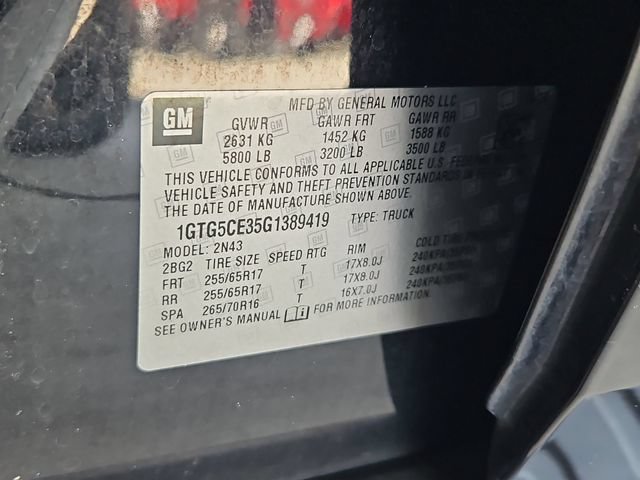 Certified 2016 GMC Canyon SLE w/ All Terrain Package RWD image 30