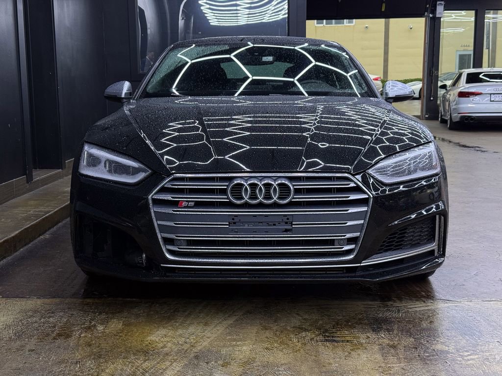 Used 2019 Audi S5 Premium Plus w/ Premium Plus image 2