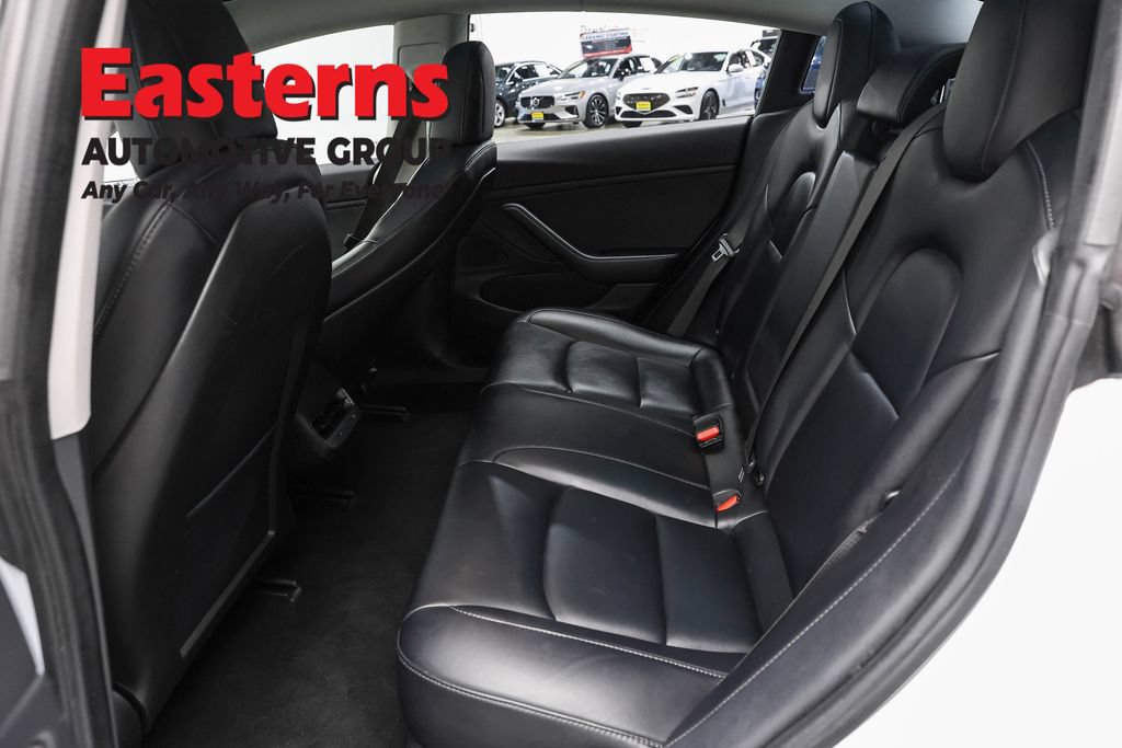 Used 2018 Tesla Model 3 Long Range RWD image 16